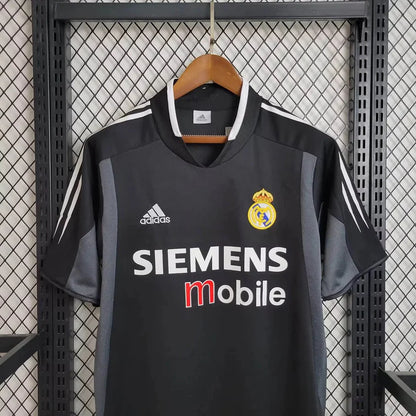 Madrid 2004 Away Shirt
