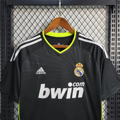 Madrid 2010 Away Shirt