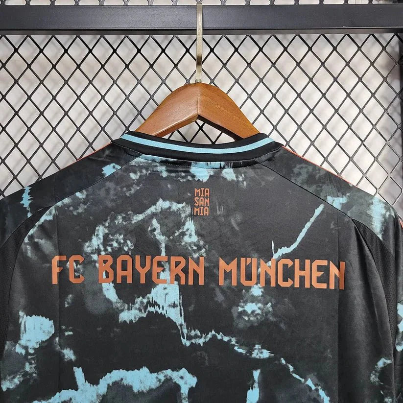 Bayern 2024 Away Shirt